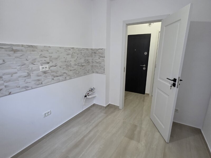 Nicolae Grigorescu, 5 minute Piata Matei Ambrozie & Parcul IOR,